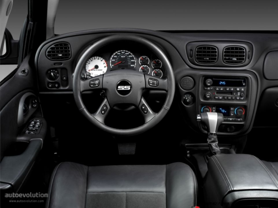 Chevy Trailblazer SS Interior Chevy Trailblazer SS Interior