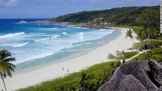 Είναι η Grande Anse και βρίσκεται στο νησί La Digue στις Σεϋχέλλες.