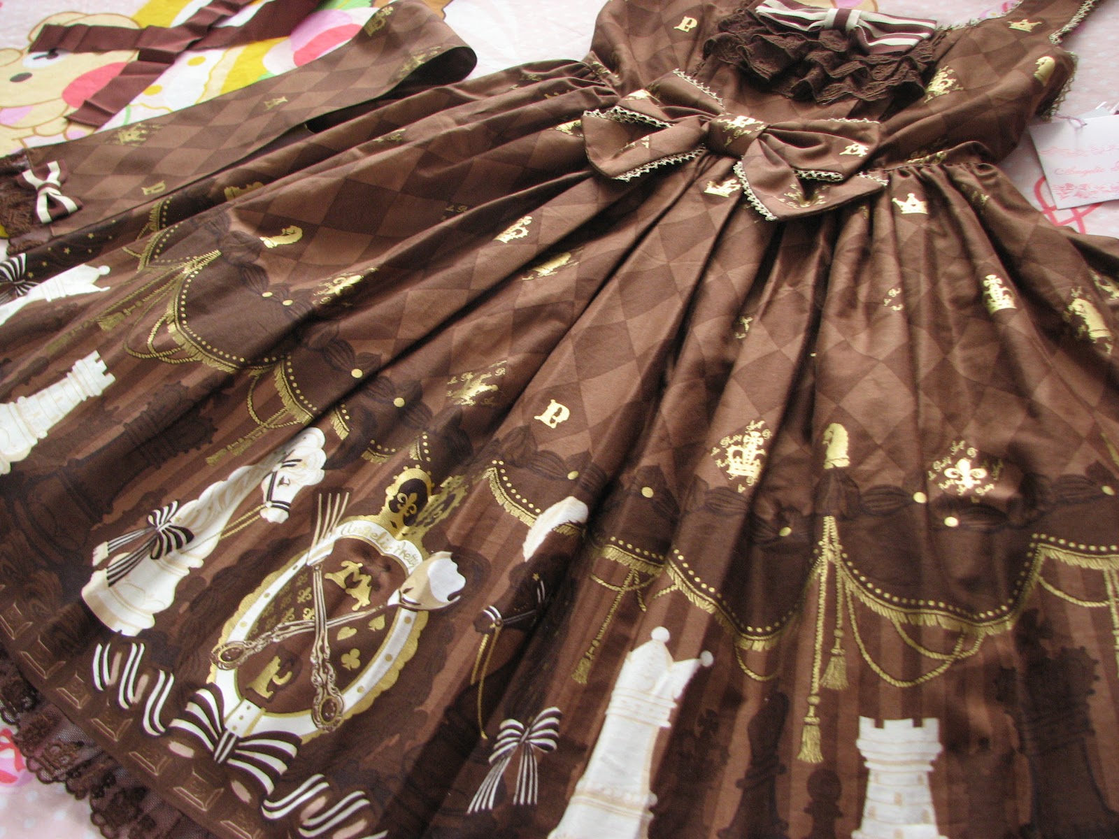 Milkyfawn: A lolita blog.: Chess Chocolate, get!