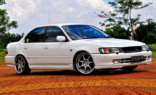 Misteri Air yang Keluar dari Mesin Toyota Corolla Great: Penyebab, Gejala, dan Solusi