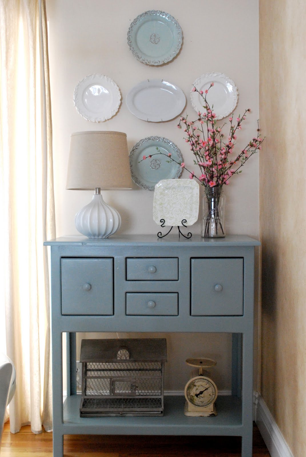 24 inspirational ideas with plates on wall littlepieceofme