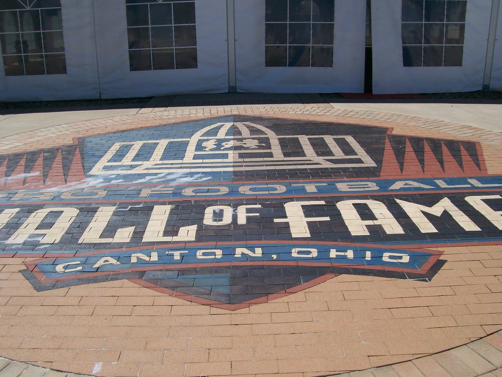 Rockhounding Around Pro Football Hall of Fame, Canton Ohio