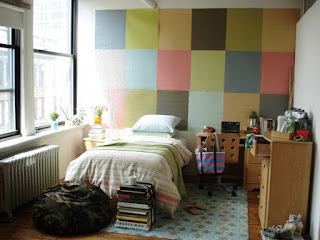 Image small dorm room decorating