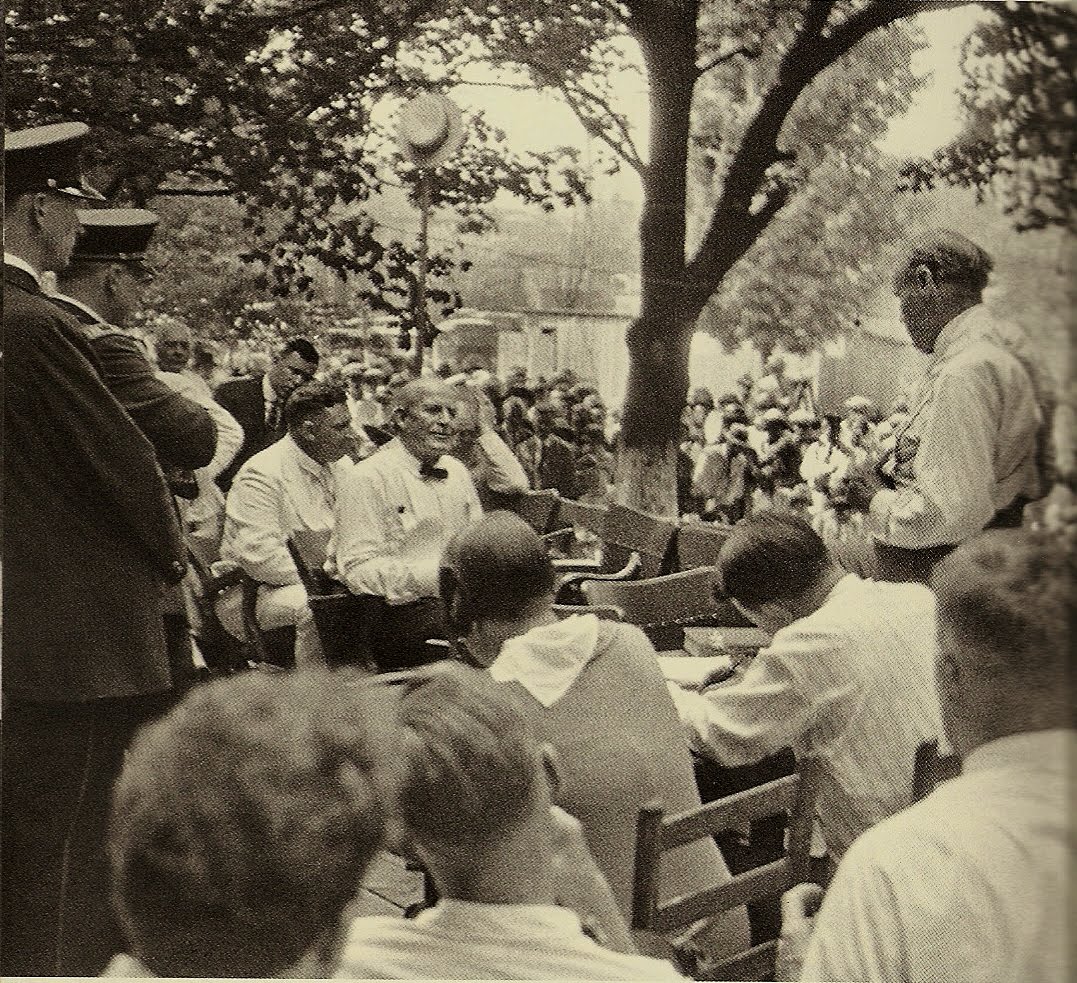 Rooftop Reviews The Scopes Trial Two Views