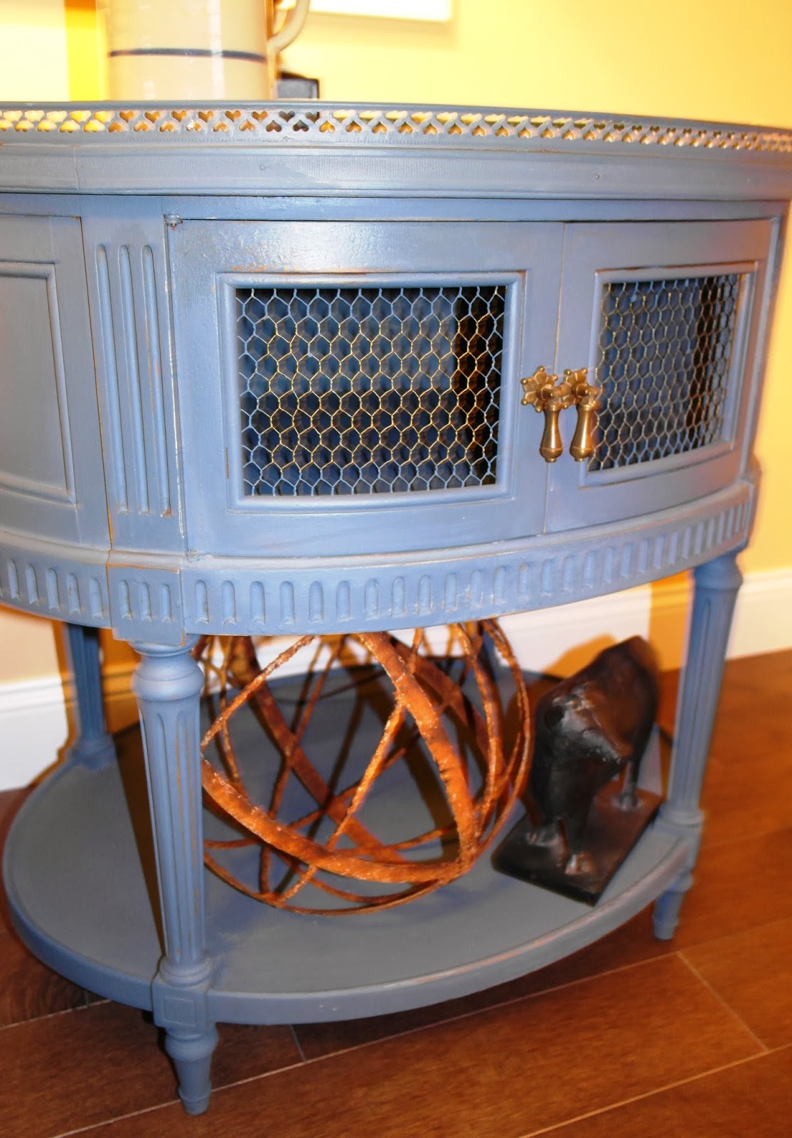 Oval Side Tables Lynn Fern