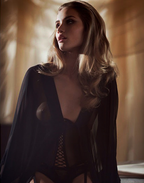 Rosie+Huntington+(43)