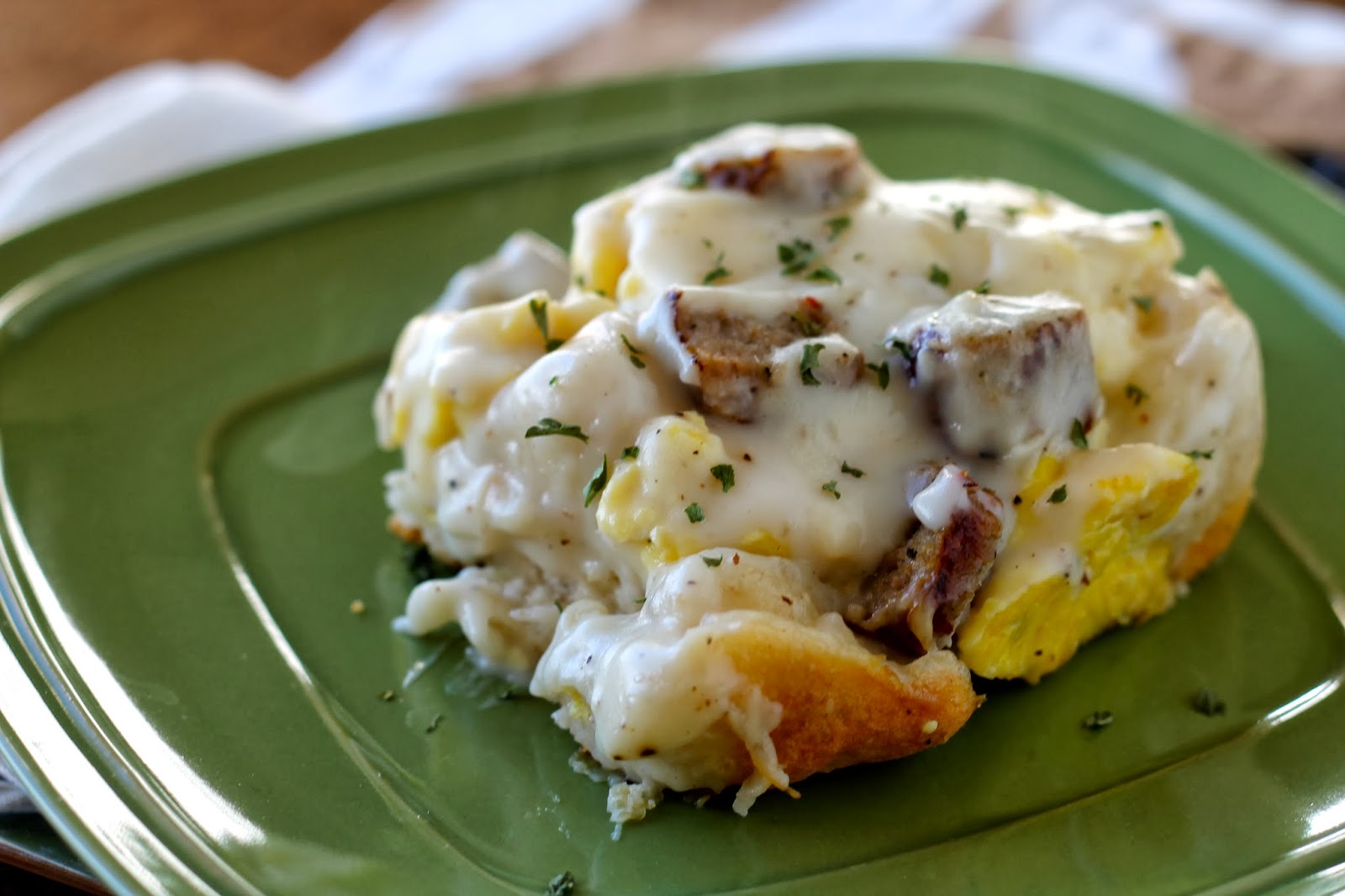 Mrs. Schwartz's Kitchen Biscuits, Sausage and Gravy Egg Bake