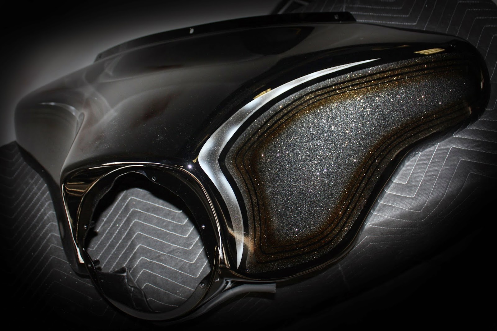 Online Motorcycle Paint Shop Black base metalflake panels