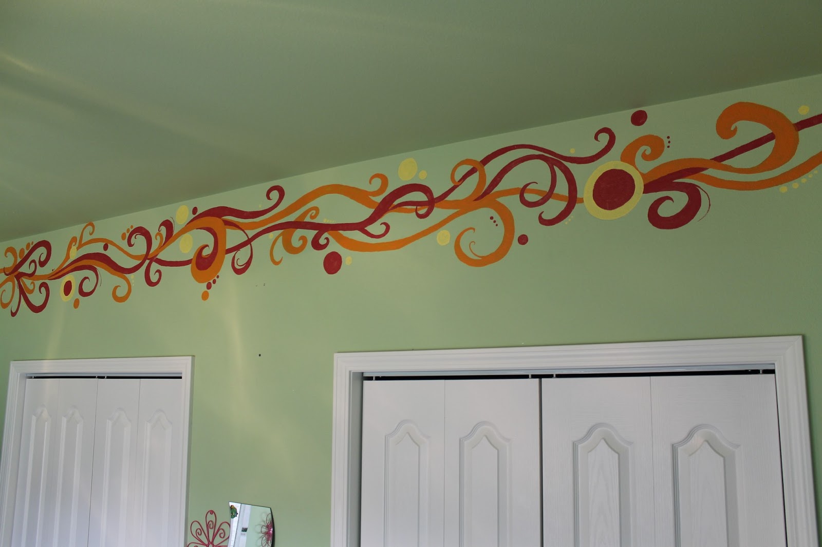 Cook and Craft Me Crazy Swirly Bedroom Border