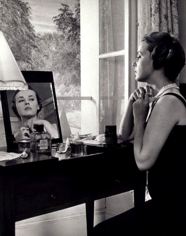 Happy Birthday, Jeanne Moreau! | The Non-Blonde