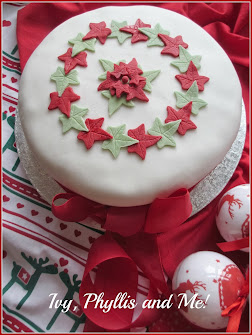 CHRISTMAS CAKE