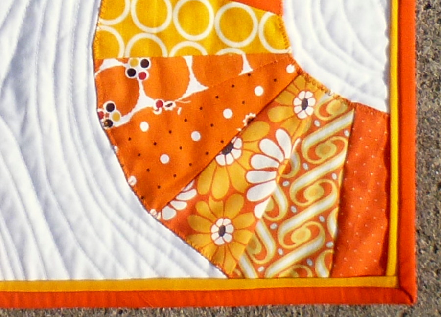 Sewn by Leila Gardunia Flanges! a tutorial for making a flanged binding