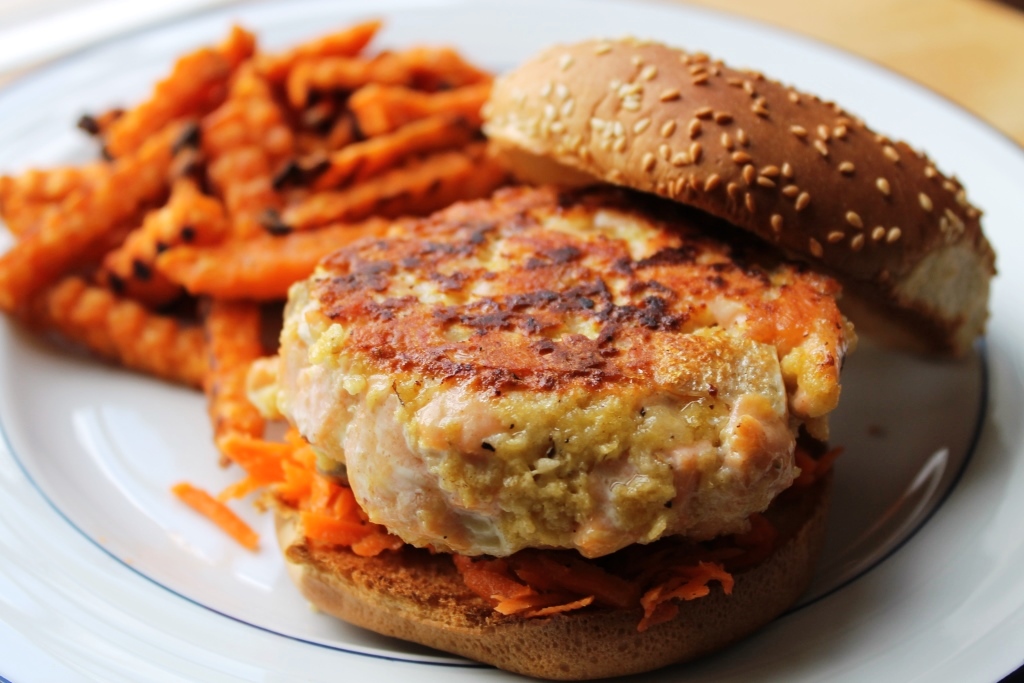 Life on Food salmon burgers with carrot slaw and sweet potato fries