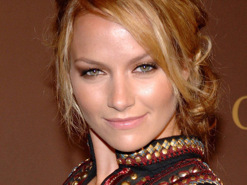 Becki Newton Wallpapers