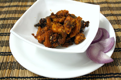 Chettinad Kozhi Varuval Chettinad Kozhi Varuval