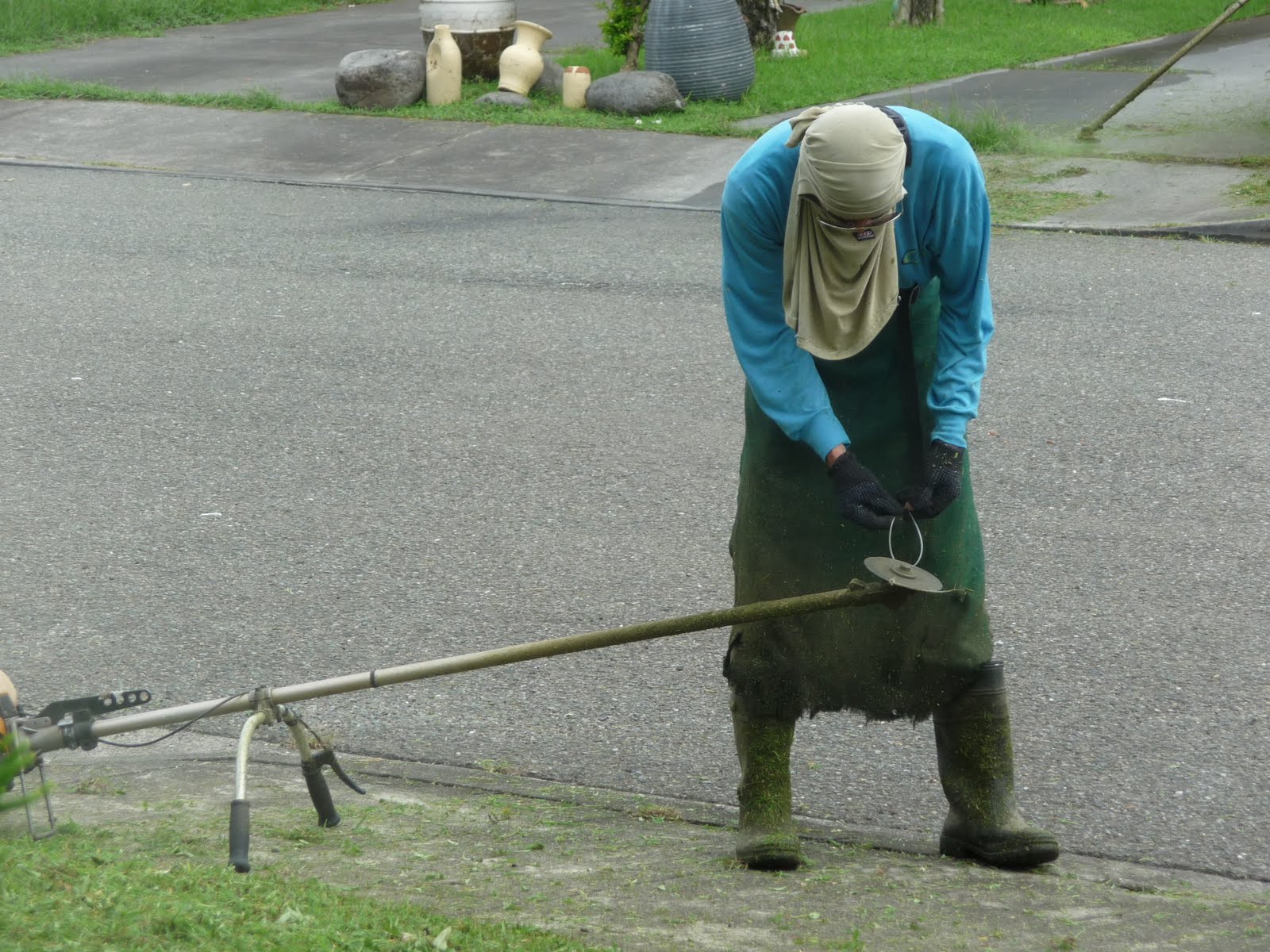 Connie's Chronicles Lawn Mowers in the Philippines