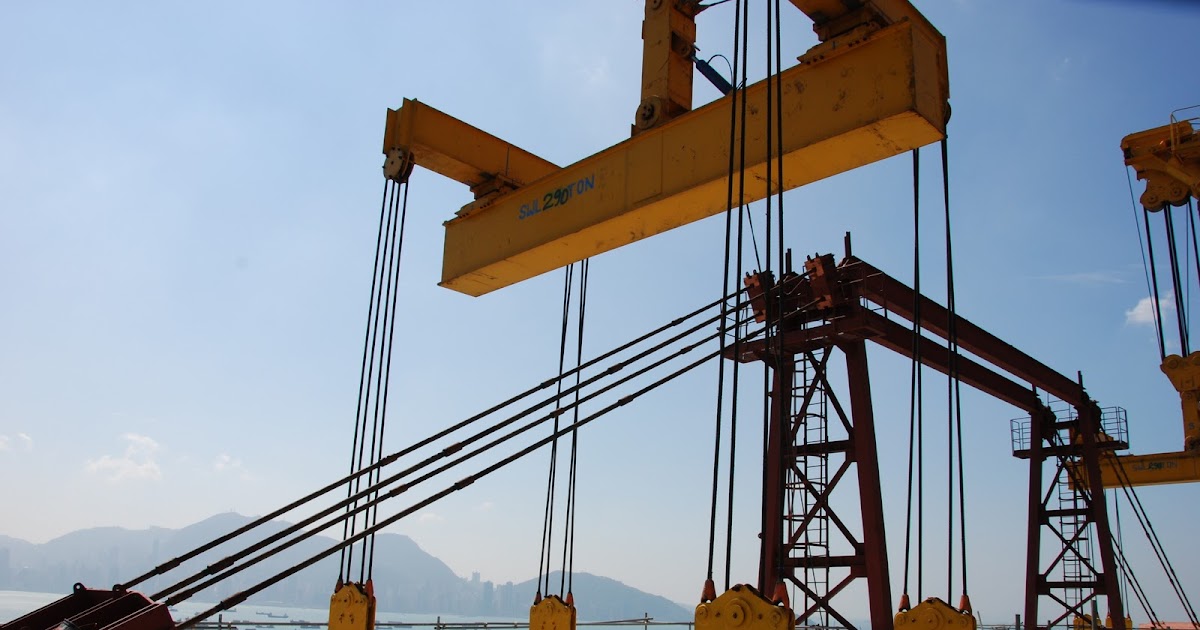 Bridge of the Week CableStayed Bridges Stonecutters Bridge (9)