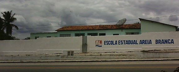 Escola Estadual de Areia Branca