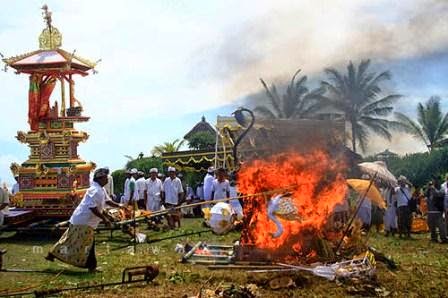 Download this Ngaben Bali Pembakaran Mayat picture