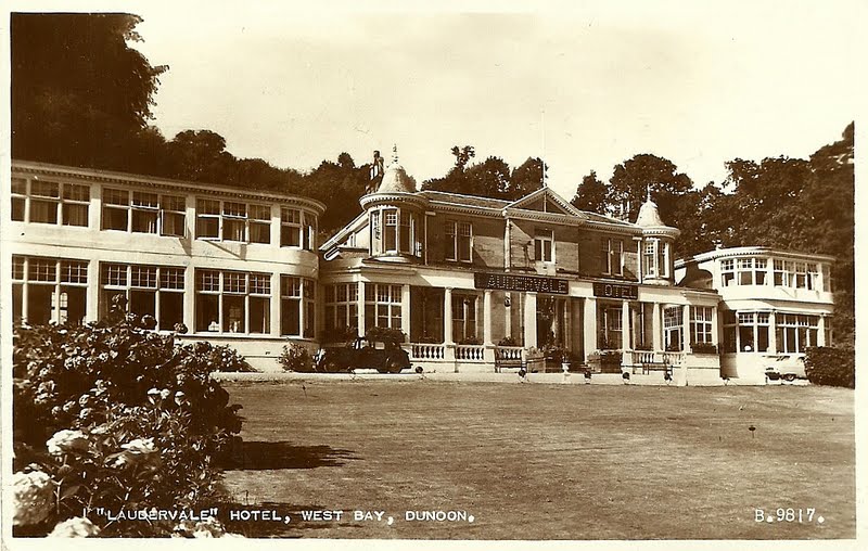 The traveler's drawer LAUDERVALE HOTEL, West Bay, Dunoon (Scotland)