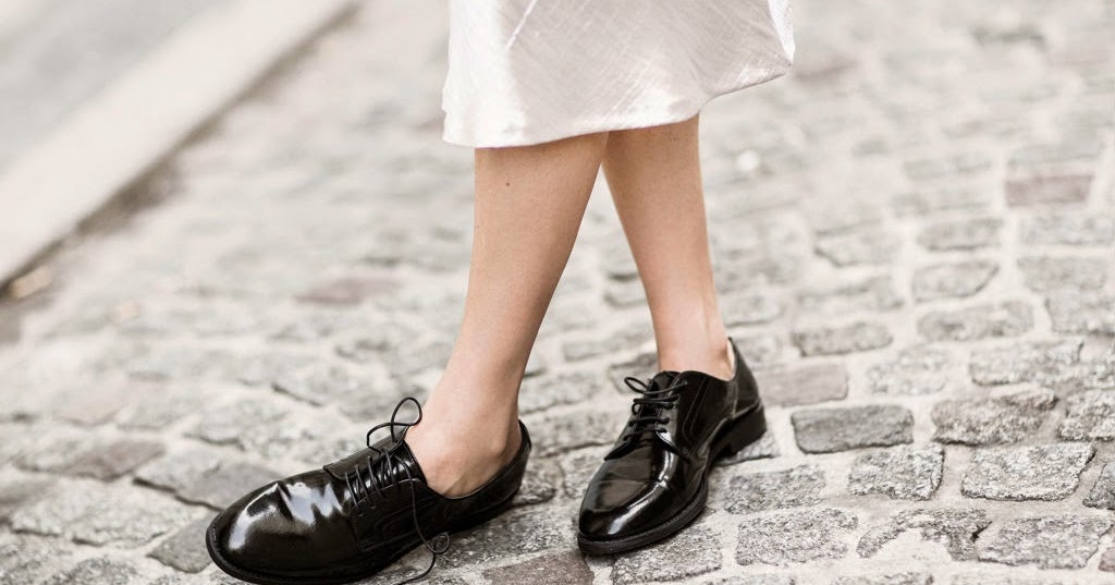 TRENDS; TOMBOY SHOES,