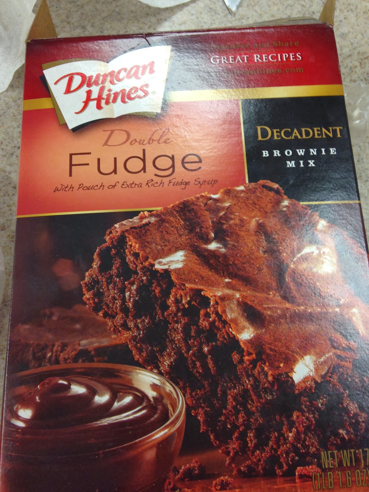 REVIEW Duncan Hines Deluxe Decadent Brownie Mix Darlina Liu