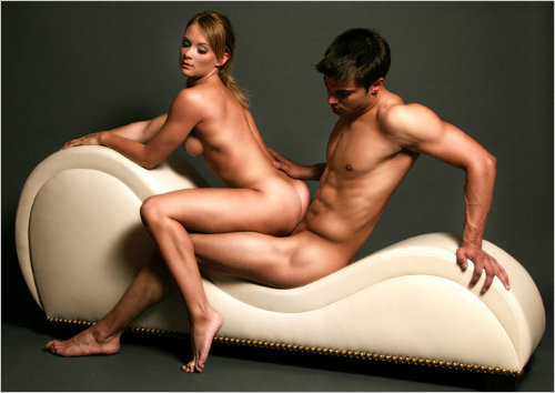posicoes sexuais na cadeira erotica Trantra Chair