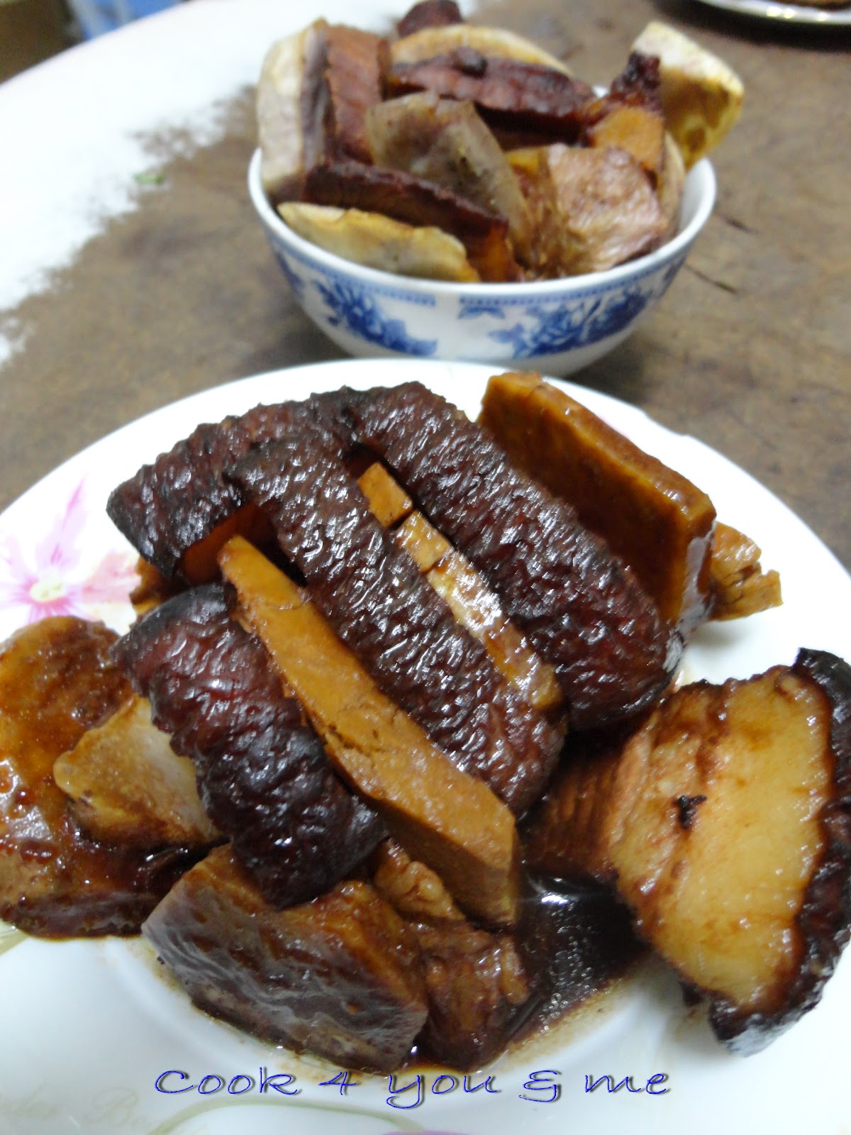 Cook 4 You & Me...... Hakka Style Steamed Yam And Pork Belly