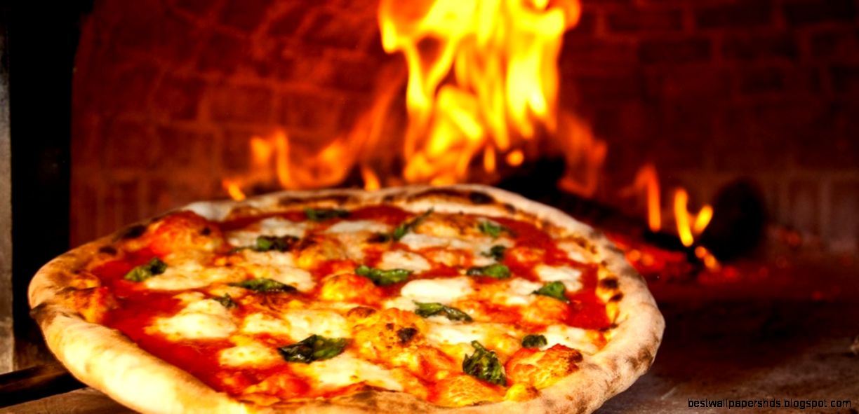 Wood Fired Pizza Cooking Italian Pizza Imágenes por Truman 926 Wood Fired Pizza Cooking Italian Pizza Imágenes por Truman 926