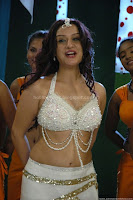 Sonia, agarwal, latest, hot, navel, pics