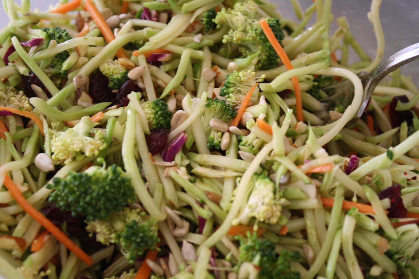 Lauren's Menu: Broccoli Slaw with an Asian Flair