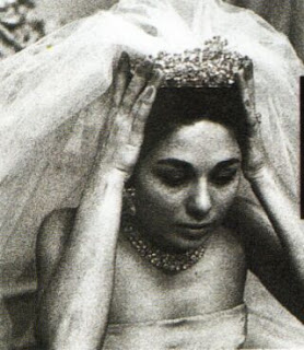 farah iran diba empress tiara noor jewels crown iranian pahlavi gown shah queen dress 1959 royal wednesday ain ol diamond