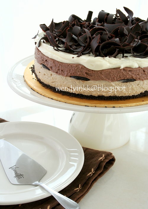 Table for 2.... or more: Chocolate Chesnut Mousse Cake - Mousse Cake #2