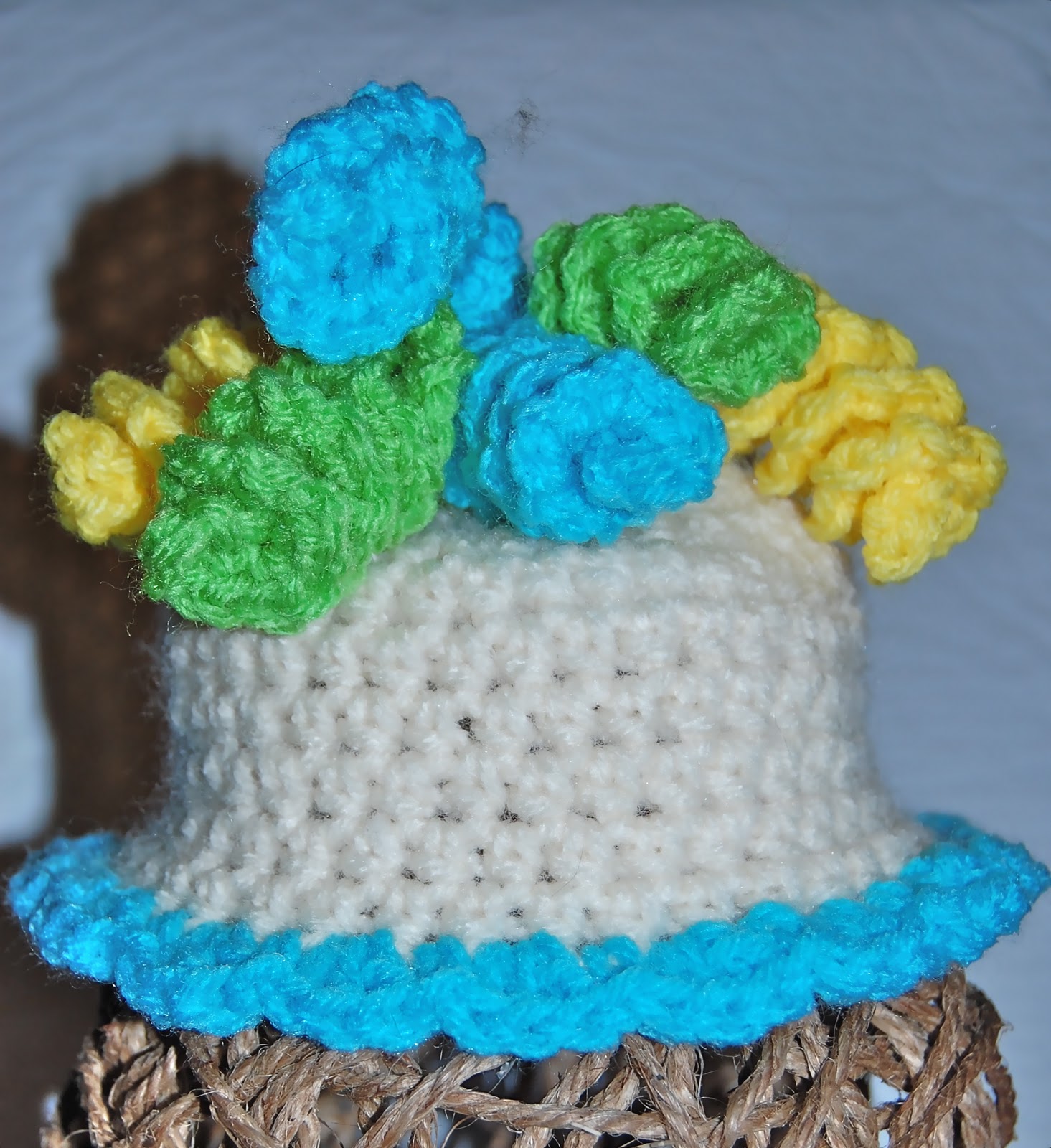 Katiedid Crafts Curly Q Hat