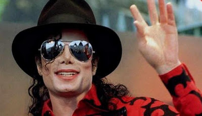 Mendiang Michael Jackson Kekal Miliki Pendapatan Tinggi!