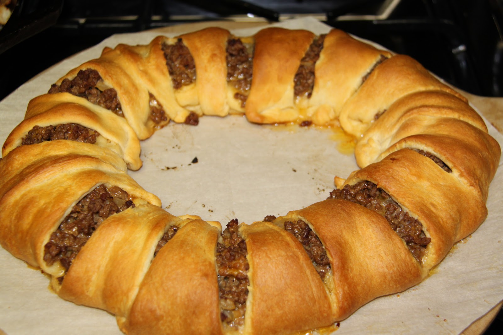 Michelle's Tasty Creations All American Cheeseburger Ring Recipe Redo