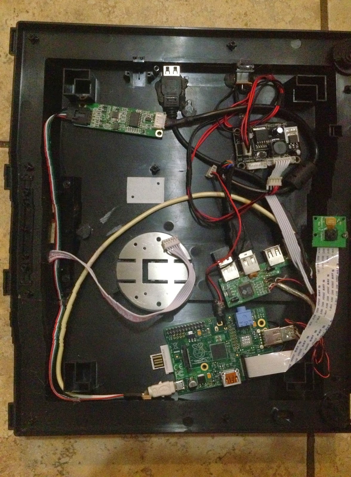 Simply Automationized Raspberry Pi Digital Picture Frame (Picture