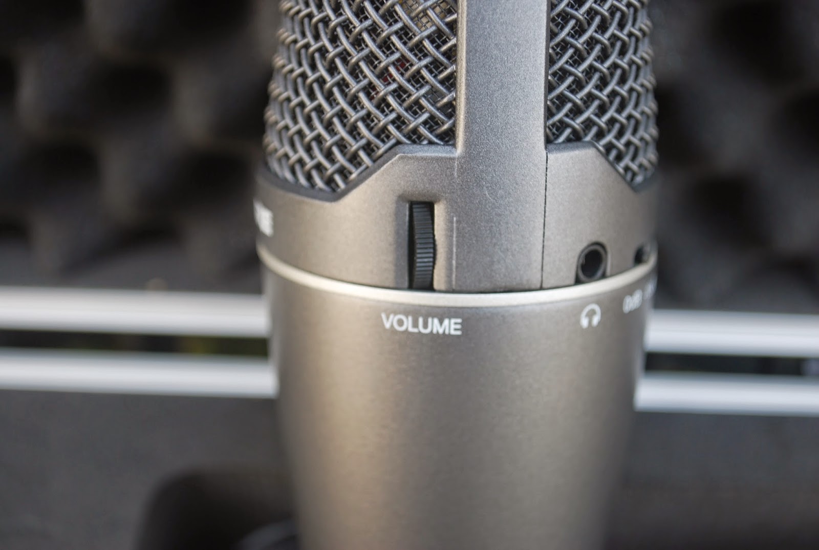 Rex and the Bass Shure PG42USB Condenser Microphone Review