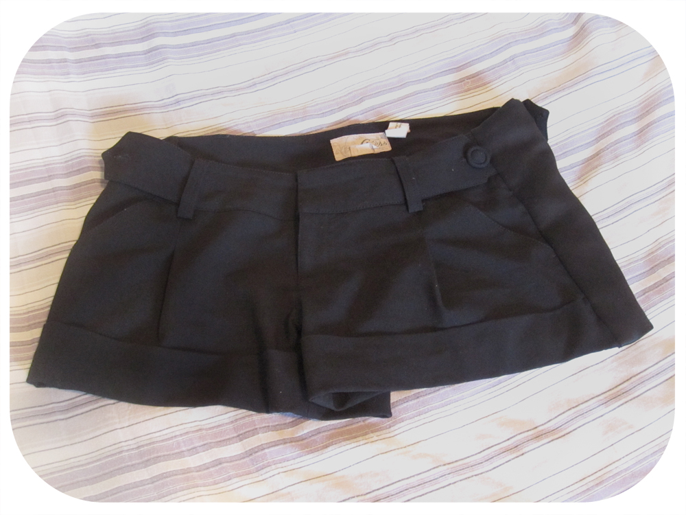 Behind How To Alter Your Shorts To Make Them Bigger