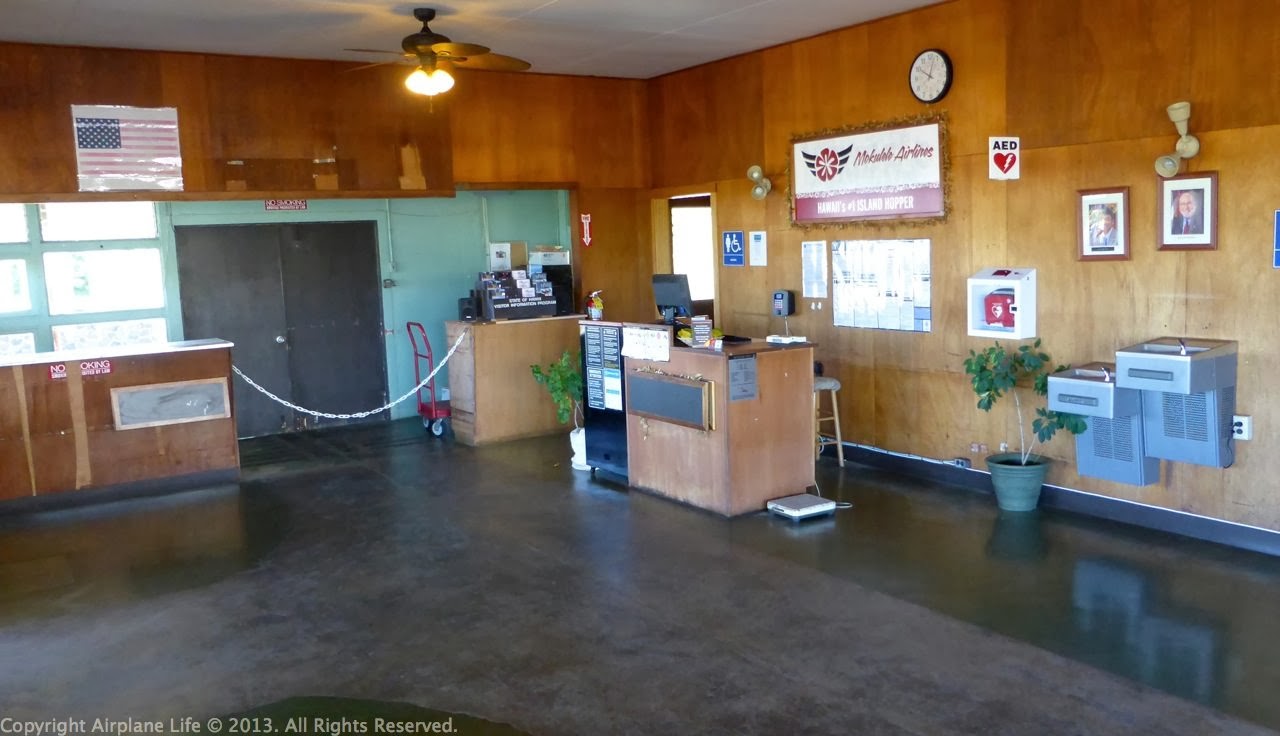 Airplane Life Hana Airport PHHN