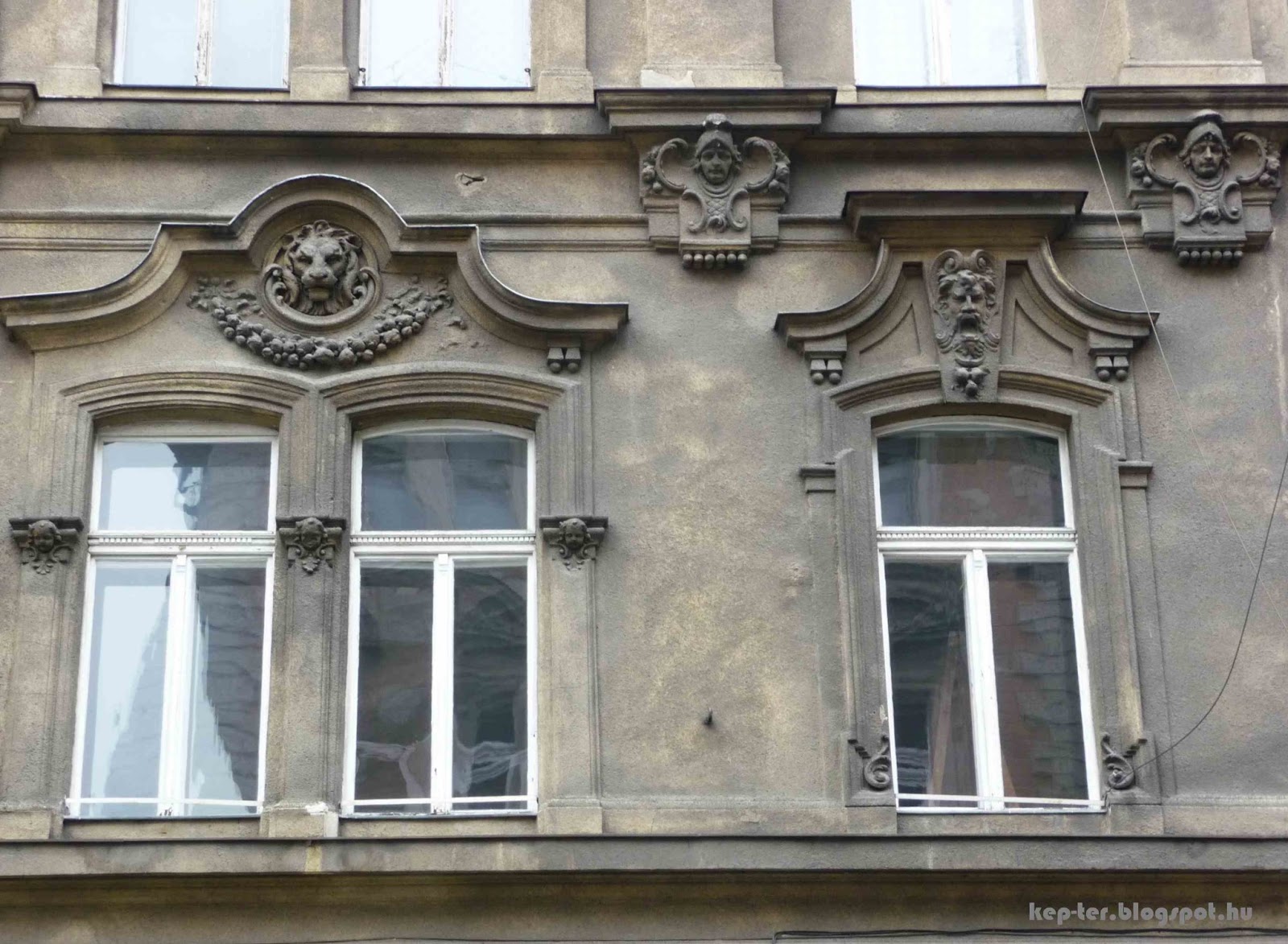 Frankel Leó út 10. Képtér