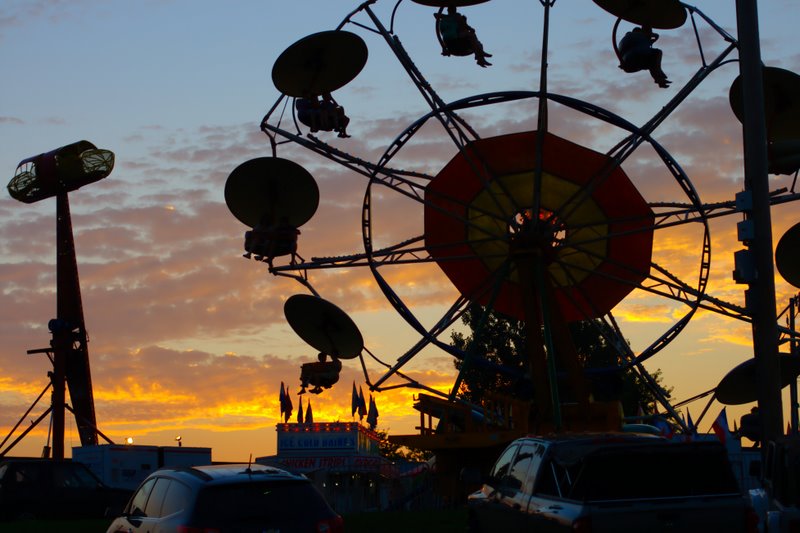 scott's ravings Fun at the Bloomer Fun Fair