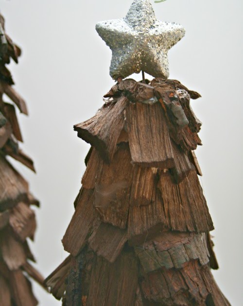 Christmas Found Wood Chip Tree Tutorial