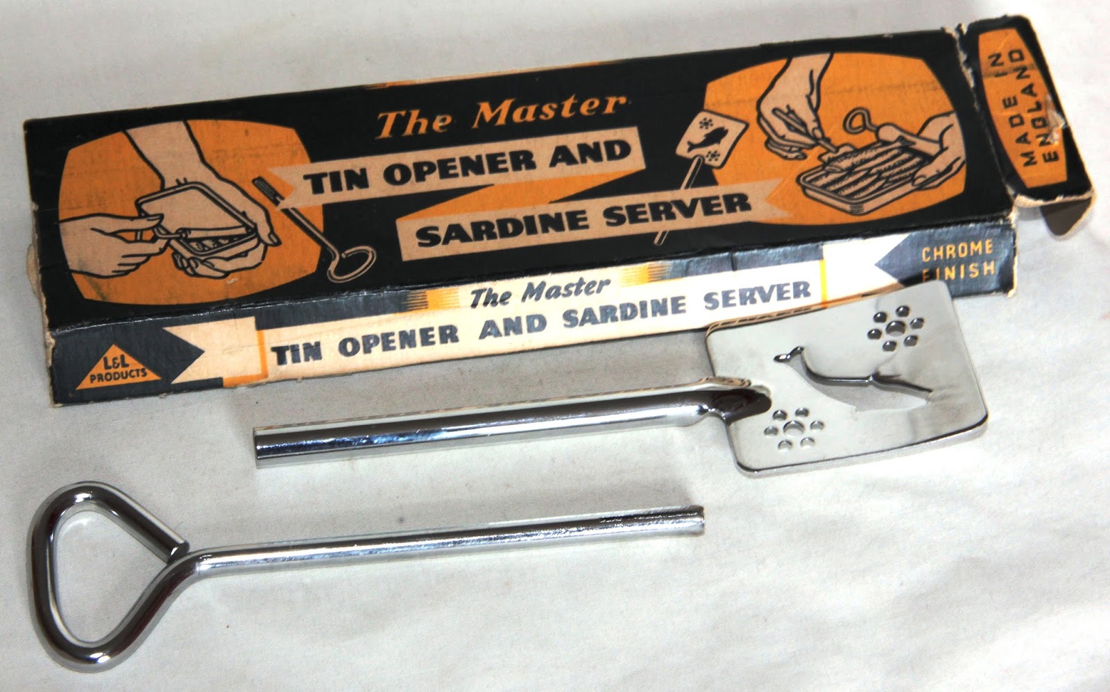 Curio Gifts Vintage "The Master" Chrome Tin Opener & Sardine Server