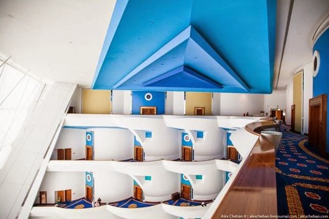 Burj Al Arab — Inside the most expensive Seven-star hotel in Dubai Burj Al Arab — Inside the most expensive Seven-star hotel in Dubai