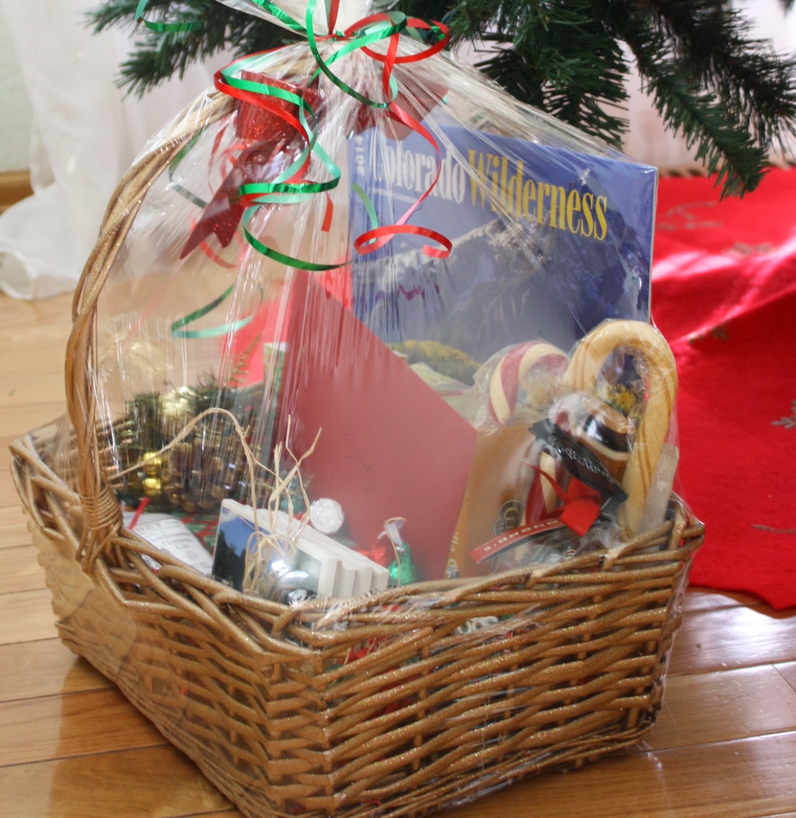 His, Hers and Ours DIY: COLORADO CHRISTMAS BASKET