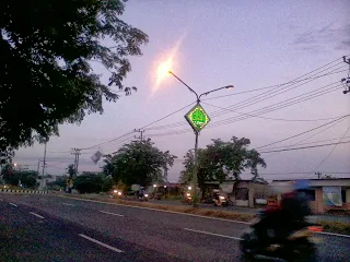 Asmaul Husna di Bawah Lampu Jalan Raya Kota Sidoarjo