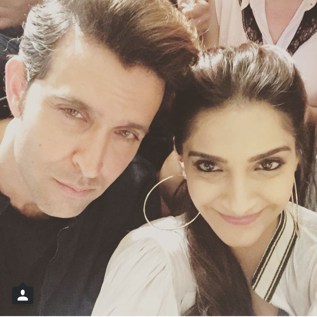 Guilty Bytes: Indian Fashion Blogger | Delhi Style Blog | Beauty Blogger |  Wedding Blog: VIDEO: HRITHIK AND SONAM LOOK PERFECT IN 'DHEERE DHEERE' SONG  SHOOT