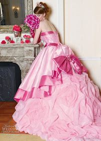 http://3.bp.blogspot.com/-R2u9Ds9B2Pc/TWEuda5x_CI/AAAAAAAABNA/yaW_SELmoAw/s1600/pink-wedding-dress-barbie-bridal-20101.jpg