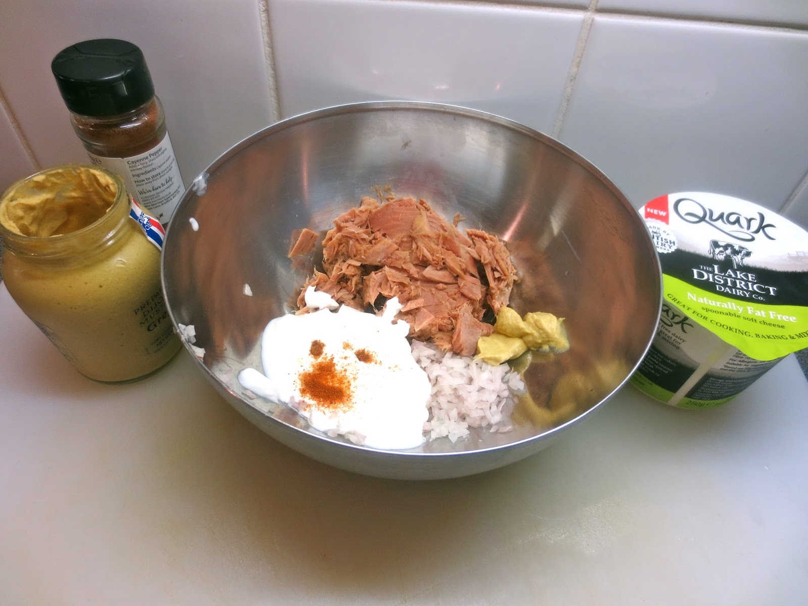 The Hussy London Housewife Protein fuelled, low fat lunch wrap with